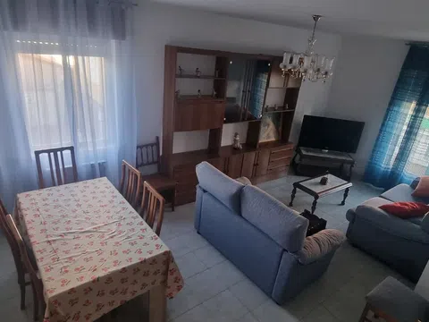 Fotografía del inmueble reportado: 700 €/mes — Ávila, Ávila