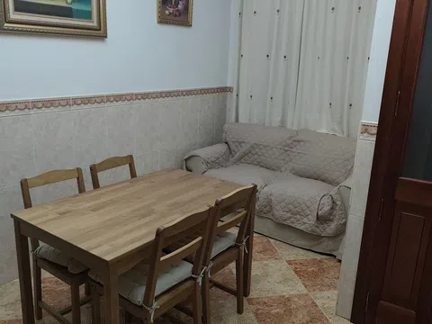 Fotografía del inmueble reportado: 450 €/mes — Sevilla, Sevilla