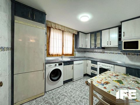 Перша фотографія об’єкта нерухомості