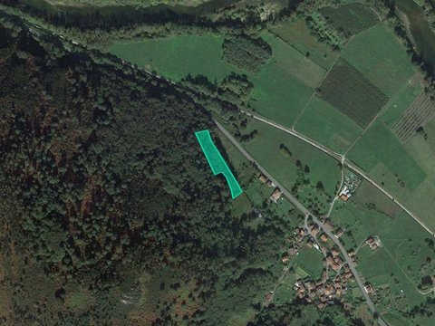 First photo of the property