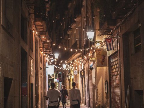 Перша фотографія об’єкта нерухомості