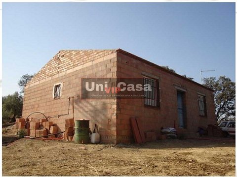 First photo of the property