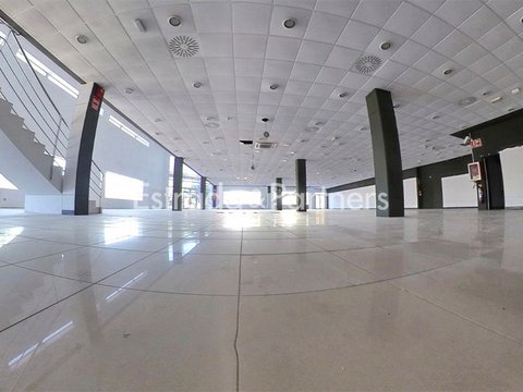 Перша фотографія об’єкта нерухомості
