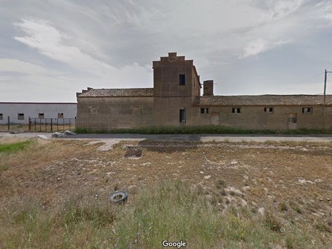Перша фотографія об’єкта нерухомості
