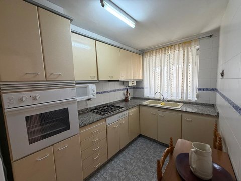 First photo of the property