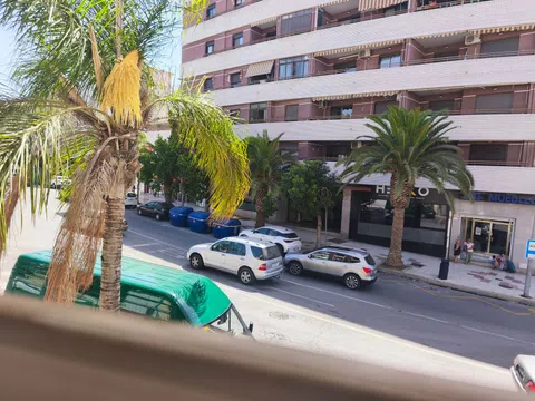 Fotografía del inmueble reportado: 1.300 €/mes — Granada, Granada