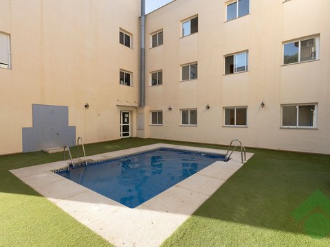 First photo of the property