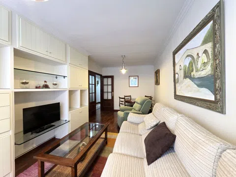 Fotografía del inmueble reportado: 950 €/mes — Gijón, Gijón