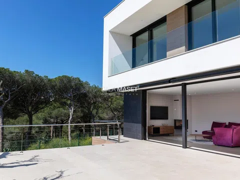 Fotografía del inmueble reportado: 9.900 €/mes — Girona, Girona
