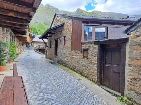 Fotografía del inmueble reportado: 1.000 €/mes — León, León