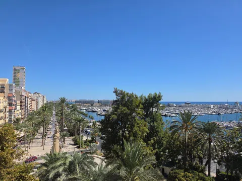 Fotografía del inmueble reportado: 2.100 €/mes — Alicante, Alicante