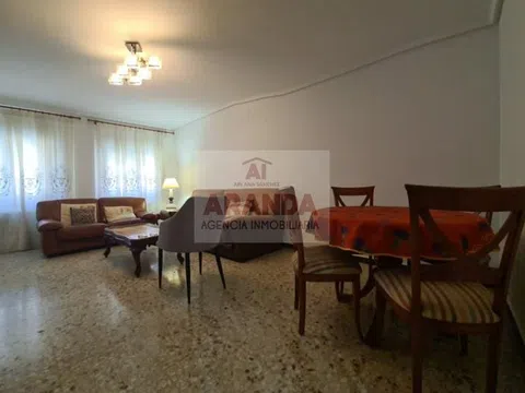 Fotografía del inmueble reportado: 1.100 €/mes — Zaragoza, Zaragoza