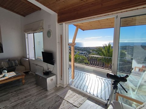 First photo of the property