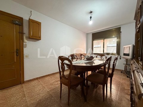 First photo of the property