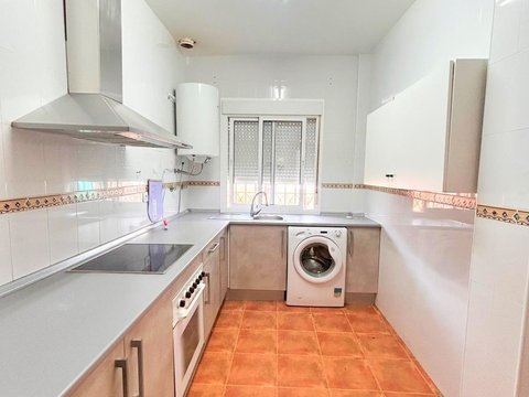 First photo of the property