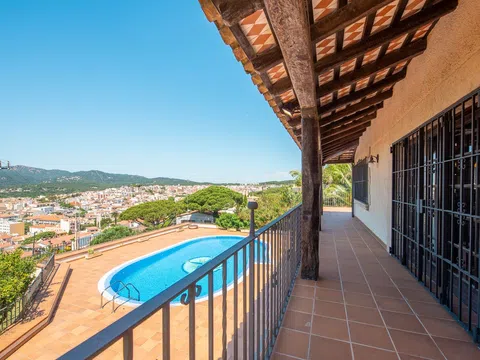 Fotografía del inmueble reportado: 5.500 €/mes — Girona, Girona