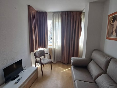 First photo of the property