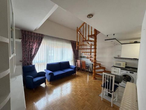 First photo of the property