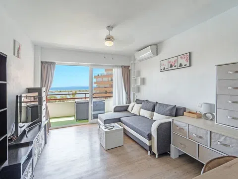 Fotografía del inmueble reportado: 990 €/mes — Girona, Girona
