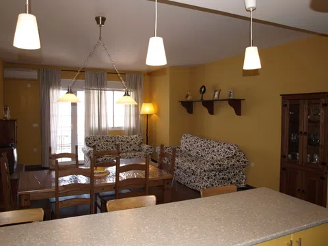 Fotografía del inmueble reportado: 2.100 €/mes — Badajoz, Badajoz