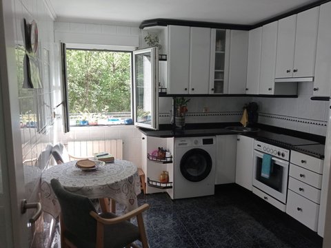 First photo of the property