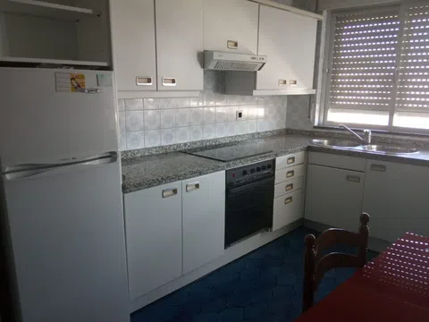 Fotografía del inmueble reportado: 950 €/mes — Lugo, Lugo