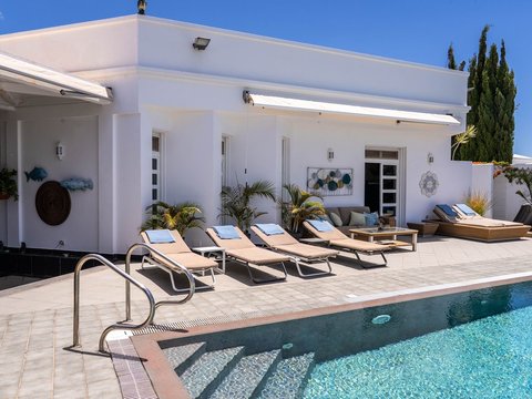 6-bedroom freehold villa in Teguise — photo 1 of 5