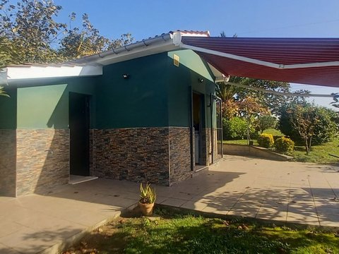 First photo of the property