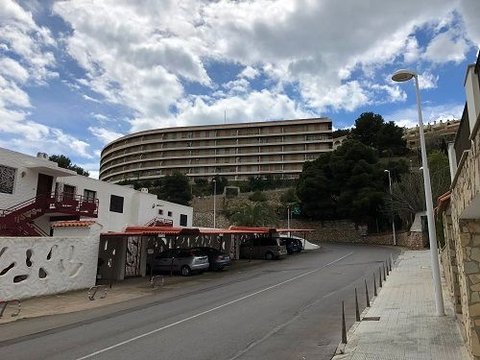 First photo of the property