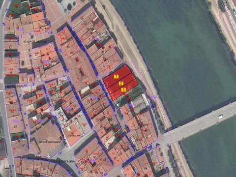 Перша фотографія об’єкта нерухомості