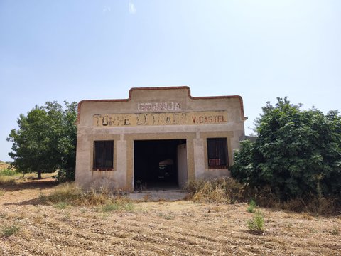 First photo of the property