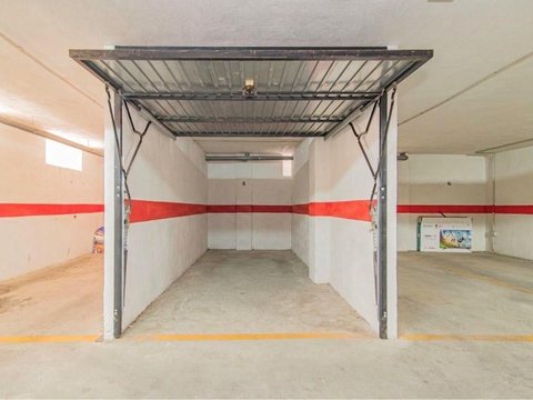 Перша фотографія об’єкта нерухомості