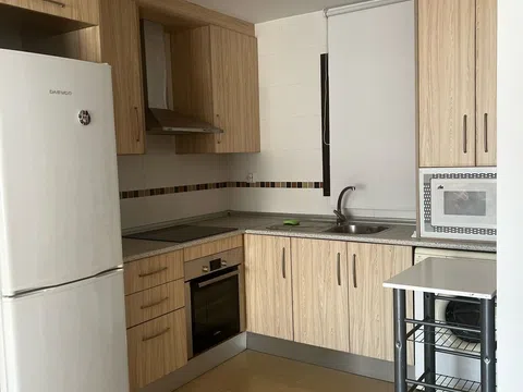 Fotografía del inmueble reportado: 895 €/mes — Granada, Granada