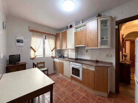 First photo of the property