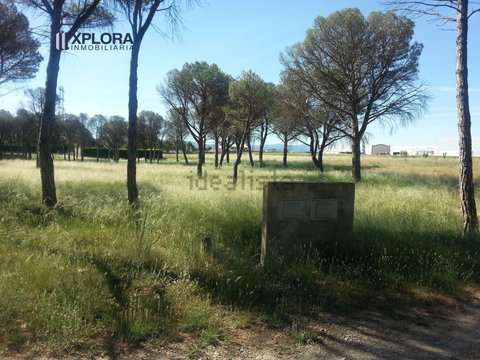 First photo of the property