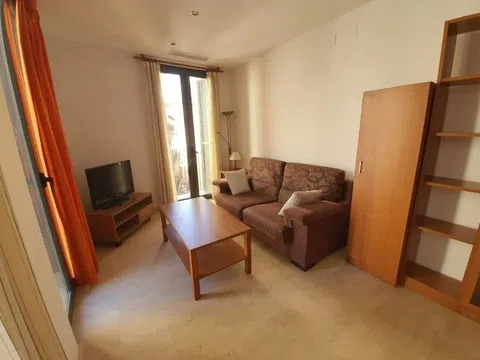 Fotografía del inmueble reportado: 850 €/mes — Granada, Granada