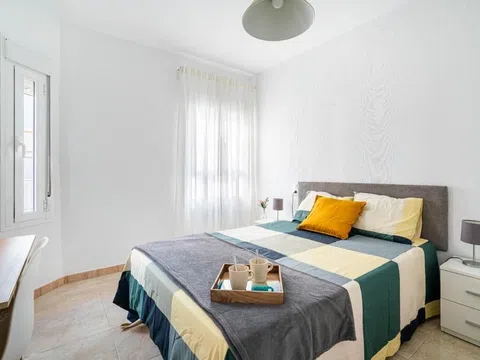 Fotografía del inmueble reportado: 1.050 €/mes — Almería, Almería