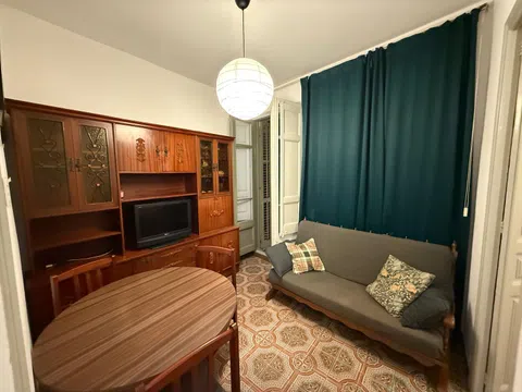 Fotografía del inmueble reportado: 1.050 €/mes — Barcelona, Barcelona