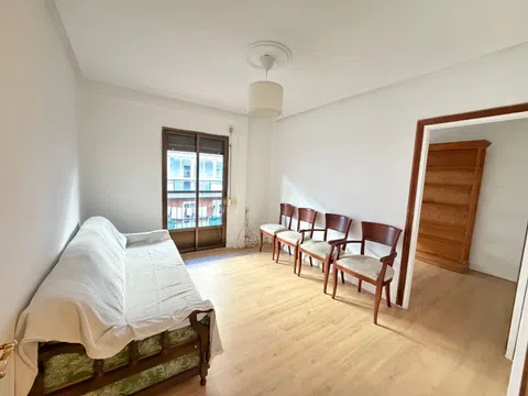 Fotografía del inmueble reportado: 800 €/mes — Valladolid, Valladolid