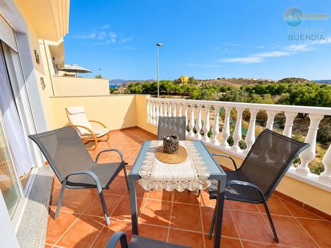 Casas y pisos con balcón y terraza, Costa Cálida — idealista