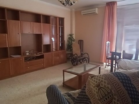 First photo of the property