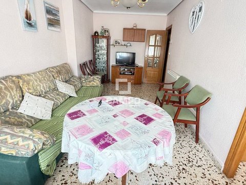 First photo of the property