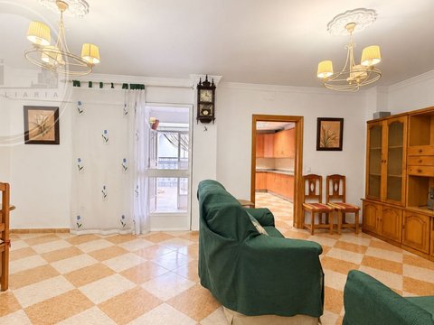 First photo of the property