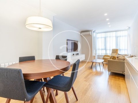 First photo of the property