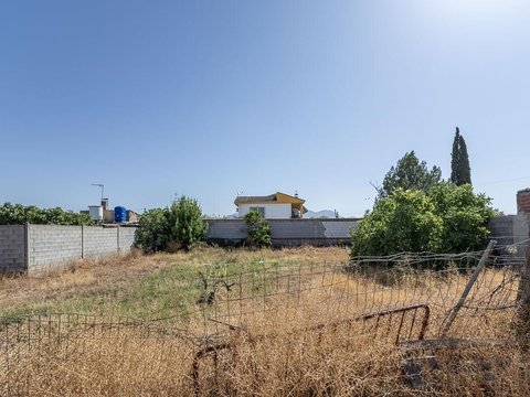 First photo of the property