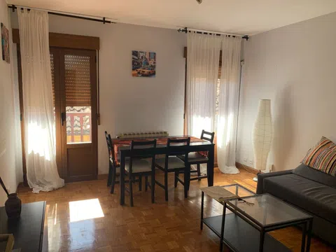 Fotografía del inmueble reportado: 850 €/mes — Segovia, Segovia