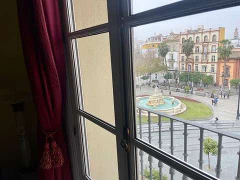 Fotografía del inmueble reportado: 2.500 €/mes — Sevilla, Sevilla