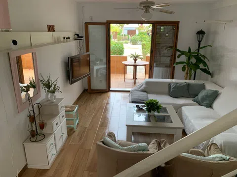 Fotografía del inmueble reportado: 600 €/mes — Almería, Almería