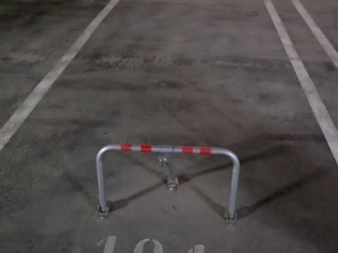 Перша фотографія об’єкта нерухомості