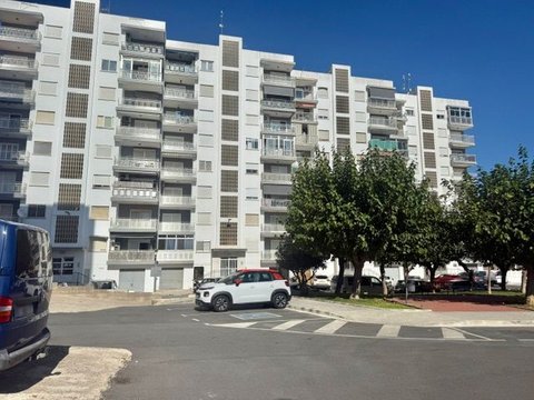 First photo of the property